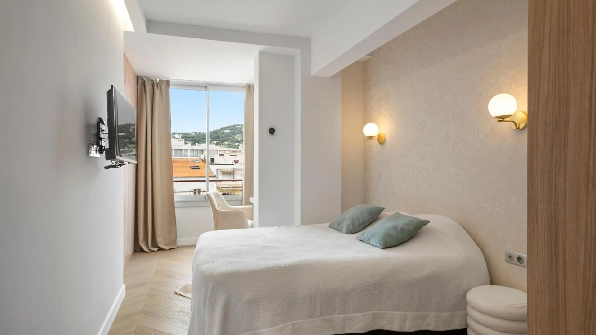 公寓 Luxury Romantic Cannes 45 Croisette Two Bedrooms